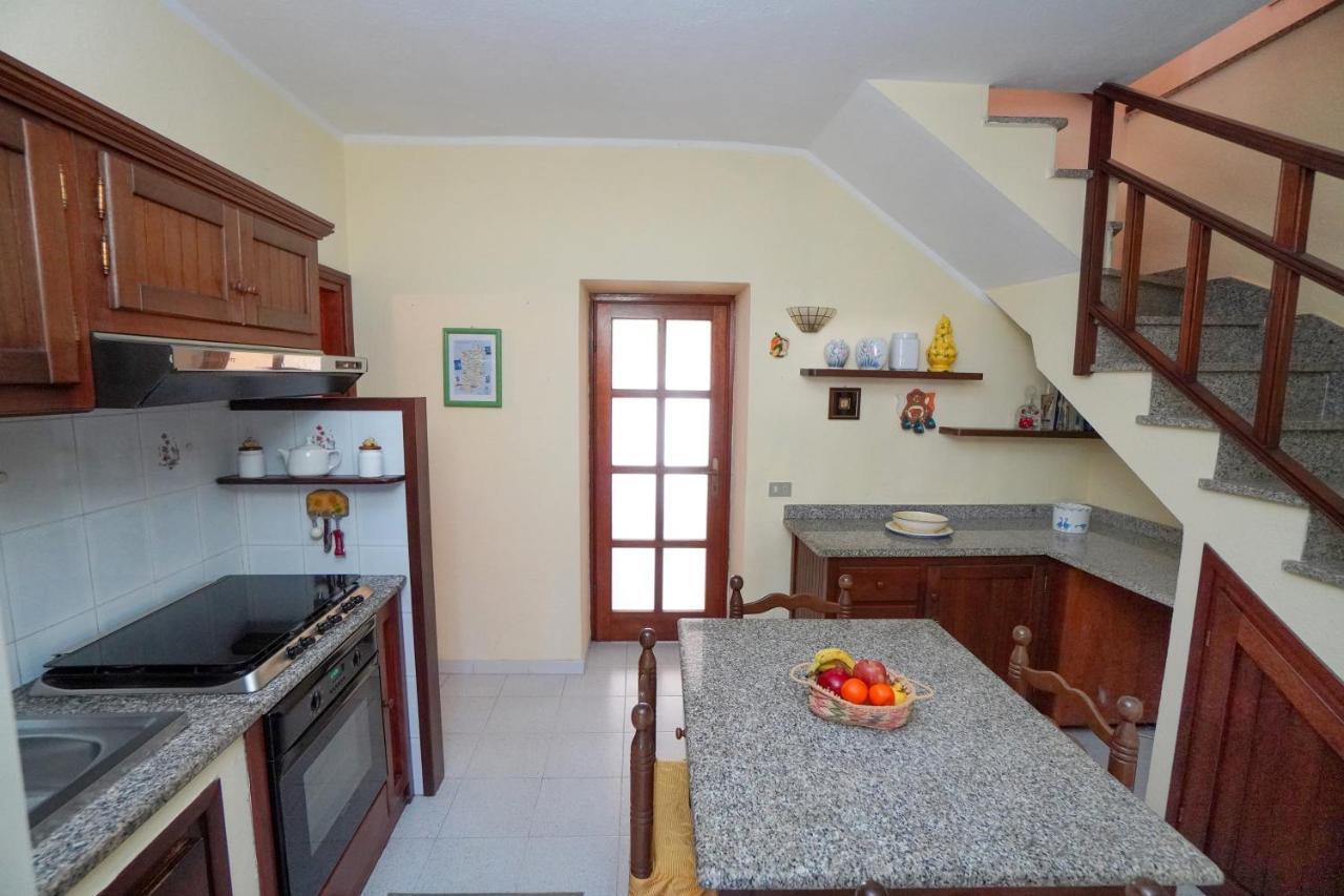 Le Case Di Mara - Monte Petrosu House ภายนอก รูปภาพ